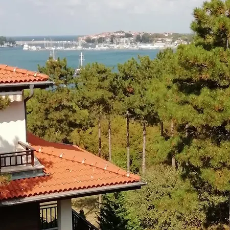 Studio In Marina Complex *