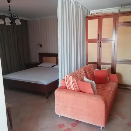 Апартаменты Studio In Marina Complex