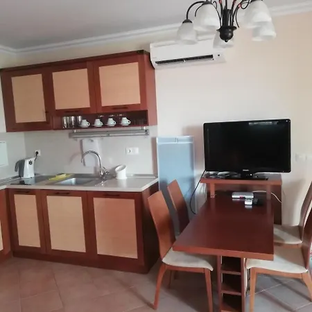 Апартаменты Studio In Marina Complex Созополь